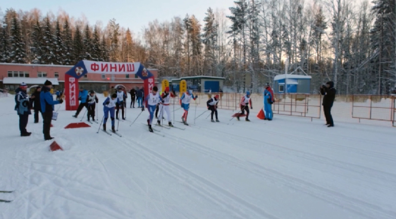 В Екатеринбурге завершился чемпионат Уральского округа Росгвардии по лыжным гонкам и служебному двоеборью