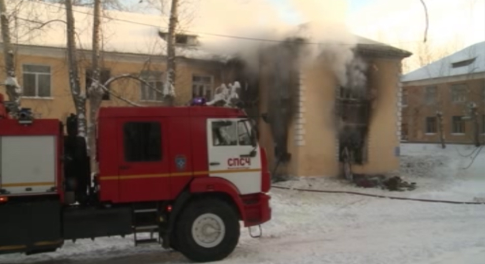 Пожар на Шефской: несколько семей остались без крыши над головой