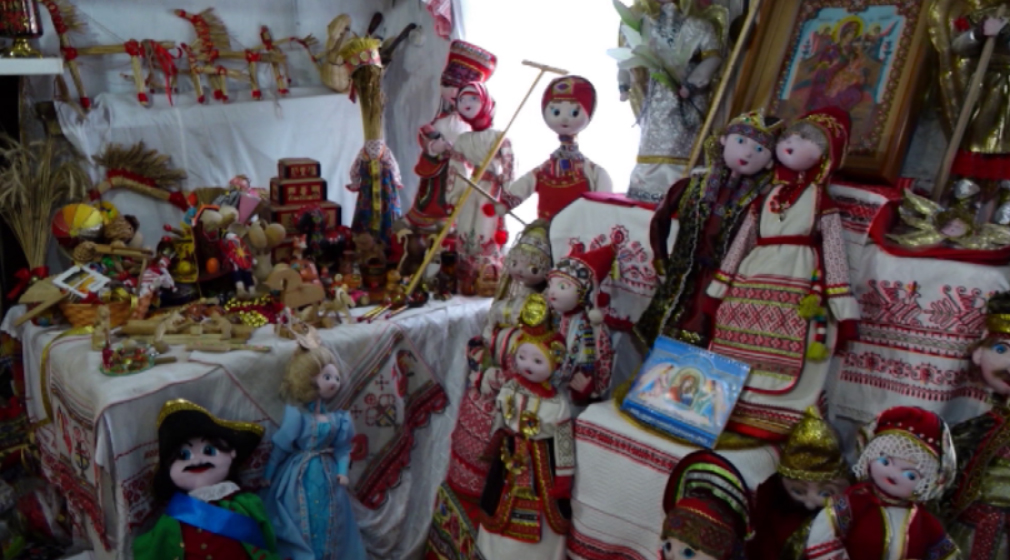 Славянские традиции и обряды изучают юные жители деревни Усть-Утка