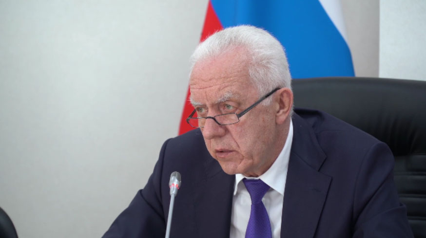 Генеральный прокурор РФ в Екатеринбурге провёл личный приём граждан