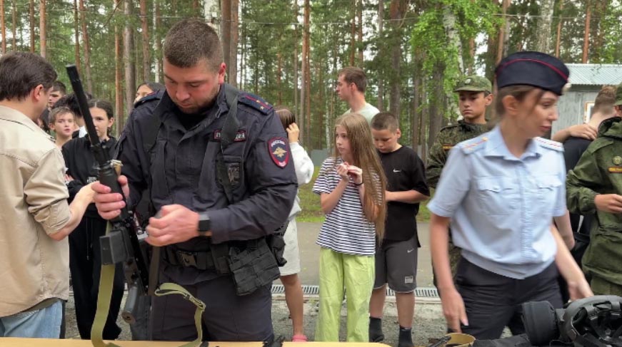 В загородном лагере «Ленёвский» прошёл форум «Безопасное лето»