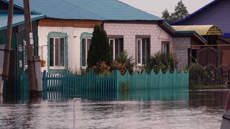 Уровень воды в реке Нице достиг опасных значений
