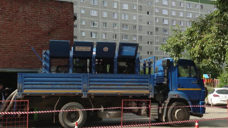 Гидравлические испытания вновь идут в Екатеринбурге