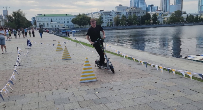 «Школу вождения СИМ» открыла екатеринбургская Госавтоинспекция