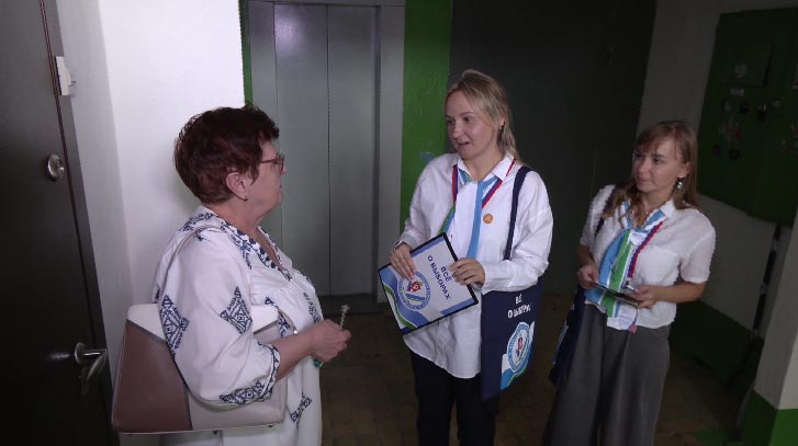 Обход жилых домов Первоуральска проводят члены УИК