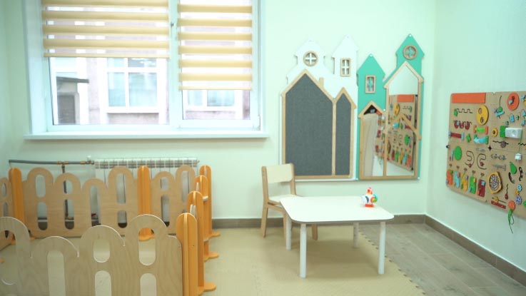 В УрГЮУ открылась вторая комната матери и ребенка