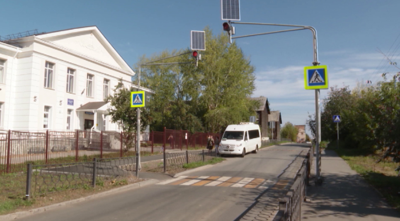 К началу учебного года в городах региона обновили дороги к школам и детсадам