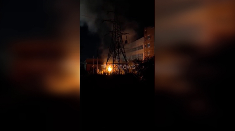 Пожар на энергоблоке стал причиной отключения электричества в Пионерском районе