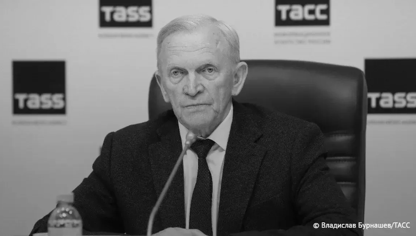 Ушел из жизни Александр Харитонов